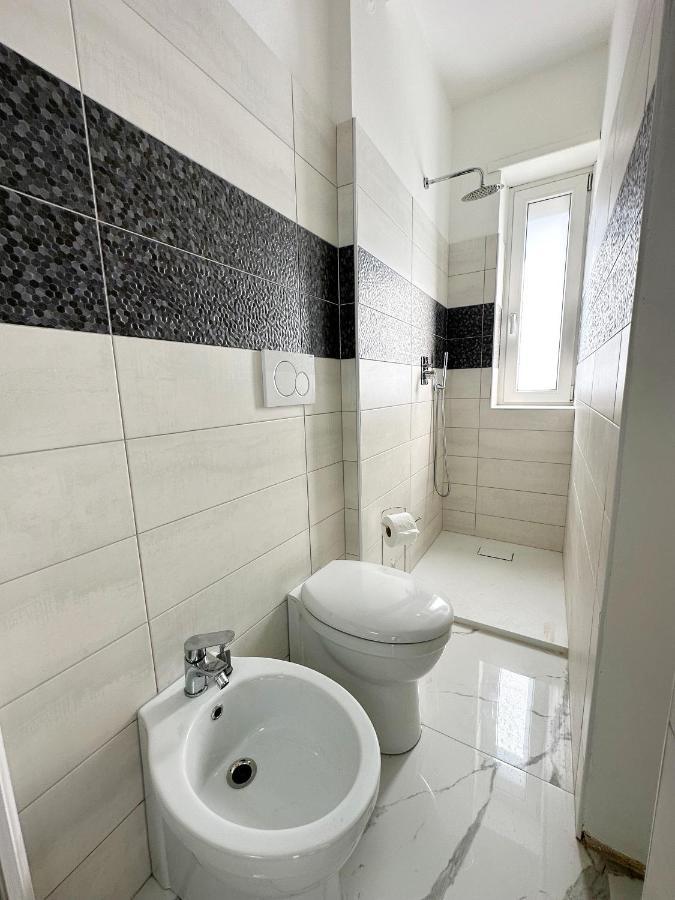 Wh - Cuore Home - Attico Monolocale Con Parcheggio Gratuito - 5 Minuti Dal Centro - Wifi Sanremo Exterior photo